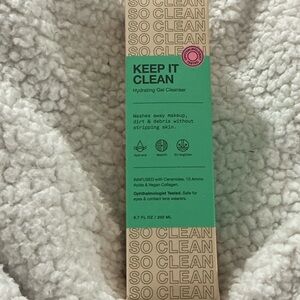 Keep It Clean Hydrating Gel Cleanser - Green